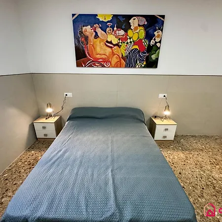 El Piso Bajo Apartment *