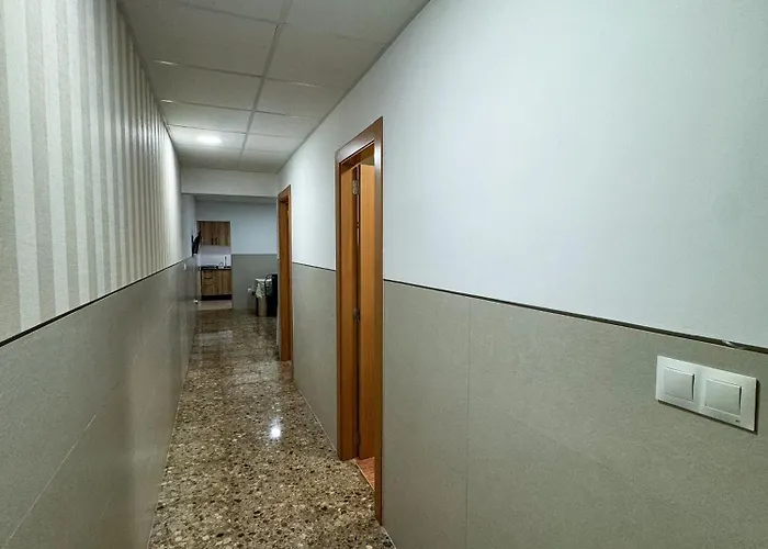 El Piso Bajo Apartment *
